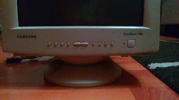 peci na drva kragujevac: SAMSUNG - SyncMaster 550s. 
CRT Monitor 15'', Požarevac — 2