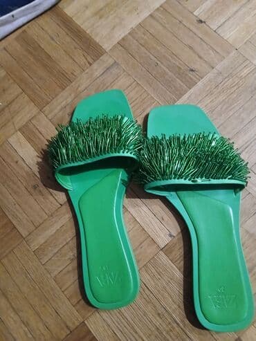 opposite papuce sa krznom: Fashion slippers, Zara, 39 — 2