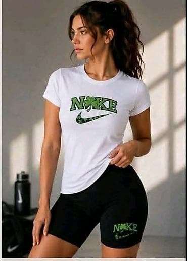 Komplet S M L XL XXL . Cena 2500 dinara 🌼
💋