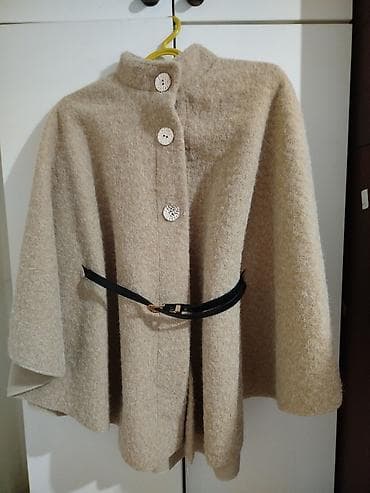 Sweatpants: Elegantna ženska pelerina/pončo od toplog, mekano-teksturisanog — 2