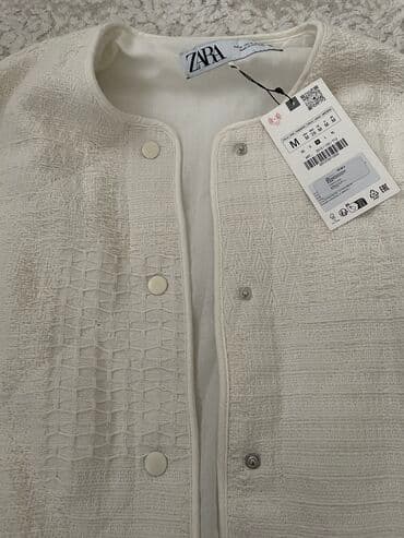 dzemper sa srcima: Zara, M (EU 38), Single-colored — 2