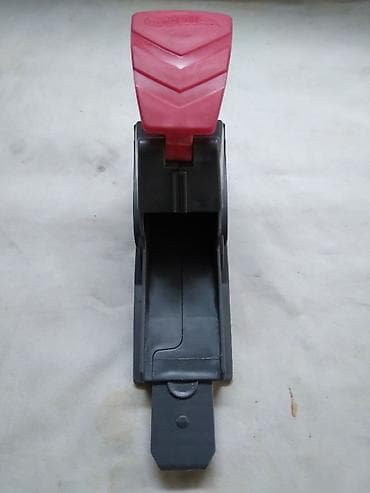 hot wheels hobotnica: Hot wheels ispaljivac autica sirina 3 cm. ispravan,fali produzetak — 2