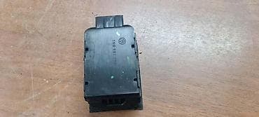 nalepnice za audi a4: PREKIDAC ZA RUCNU KOCNICU ZA VOLKSWAGEN POLO - 5N0927225 | Prekidac — 2