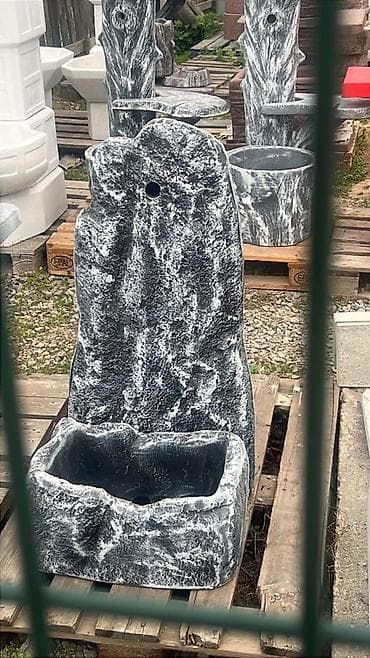 Dekorativna baštenska česma – imitacija prirodnog kamena - Materijal