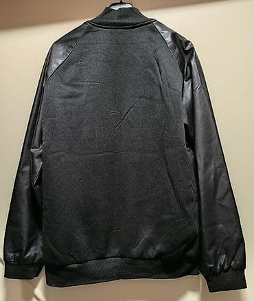 Sweatpants: Crna varsity/bomber jakna - Model: klasična varsity/bomber silueta sa — 3