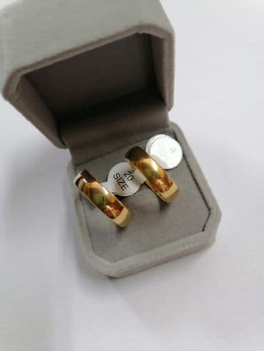 Vel:17 18 19 20
Cena:900din/kom