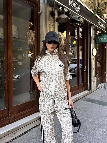 Muška obuća: Komplet: 5000 dinara
Vel: S M L
Uvoz Turska — 6