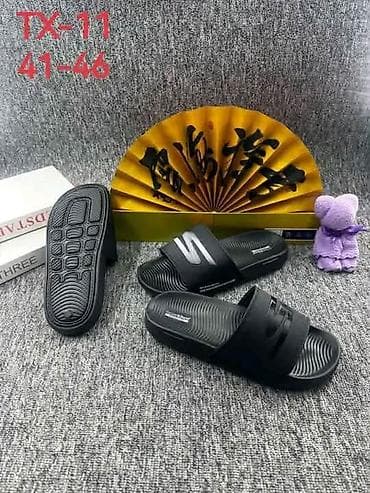 slippers: A klasa
Br na slikama Cena 2400din✅️
NT❤ — 2