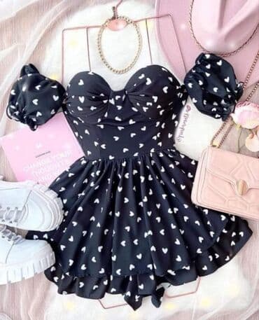 gerry weber cena: Kombinezon
Xs s m l
Cena 3200 din — 1