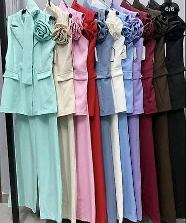roze srebro: Komplet elegantan– prsluk i pantalone s cvetnim detaljem na ramenu. - — 6