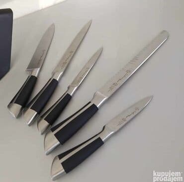 kutije za hleb metalac: Set noževa sa stalkom Cena 3700 Set kvalitetnih noževa sa elegantnim — 2