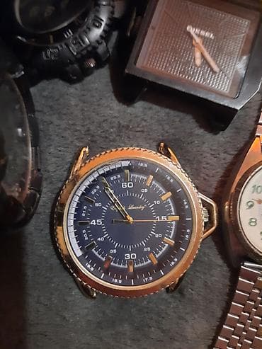 Accessories: Satovi — 9