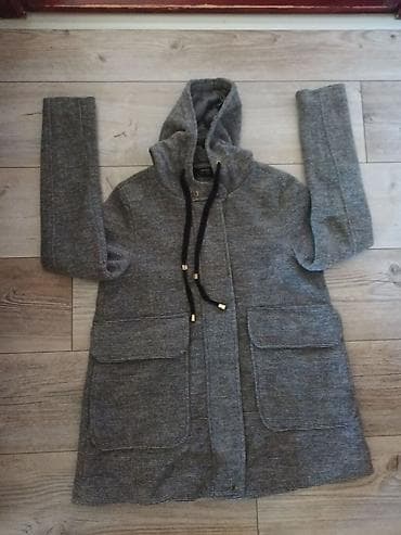 vunene jakne i dzemperi: ZARA BASIC ženska jakna/duži kaput od pletiva sa kapuljačom - Model — 2