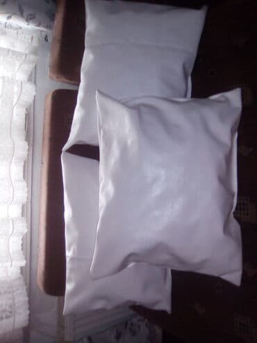 namestaj jagodina: Jastuci — 1