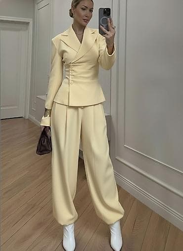 pantalone karirane: 🔥Ženski elegantni komplet – sako i široke pantalone
✅3700 din — 4