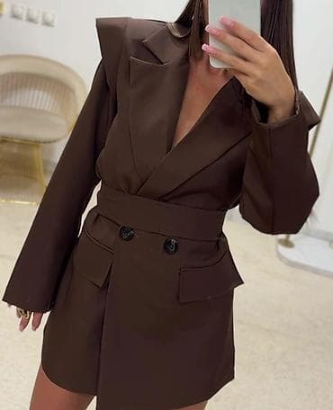 Elegantna sako/haljina u tamno braon boji. Univerzalan, za S,M,L