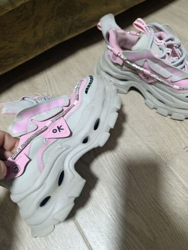 turske patike: 37 — 2