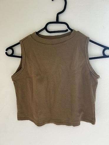 ck majice: Rebrasti kratki top bez rukava – braon - Model: cropped, okrugli — 1