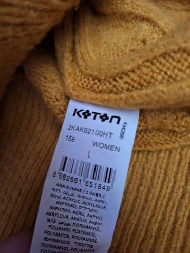 Jakne, Kaputi, Prsluci: L, Drugi tip — 2