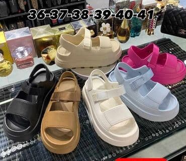 una obuca beograd: Sandals, Alpina — 10