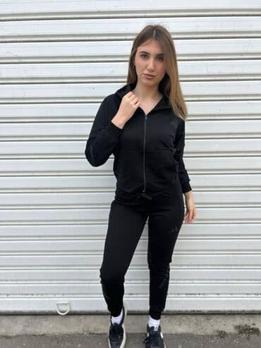 adidas samba srebrne: Adidas ženska trenerka

Novo
Pamuk
Veličine s m l xl 2xl — 7