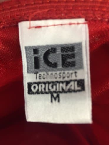 Skirts: M, color - Red — 2