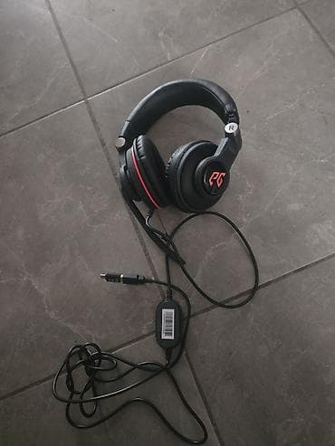 Slušalice: Žičane over-ear slušalice za računar/konzolu - Zatvoren dizajn sa — 1