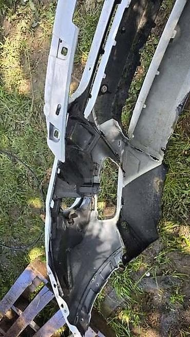 PREDNJI BRANIK F25 LCI ZA BMW X3 | BMW x3 f25 lci prednji branik