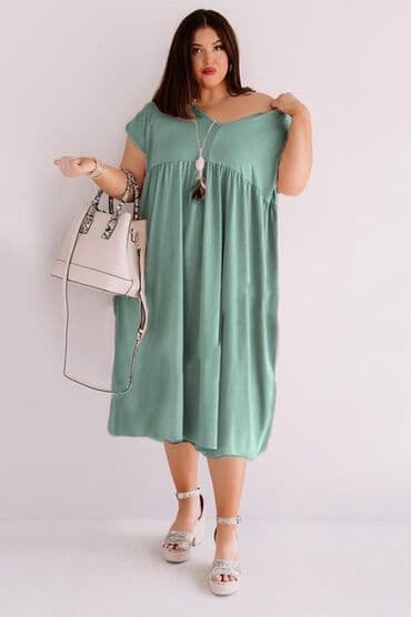 svečane haljine za punije osobe: Uni za punije
2300 — 4