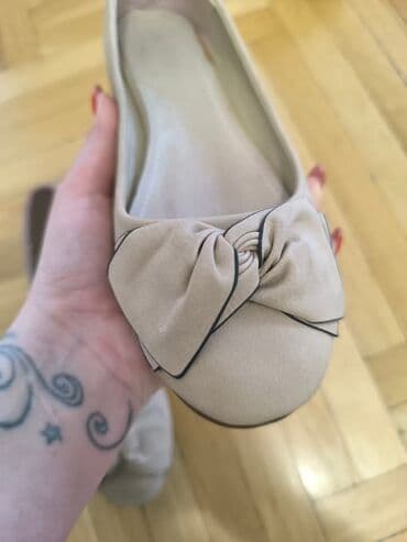 cipele ccc: Baletanke, Bata, 40 — 1