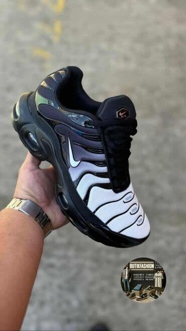 Trainers, size - 45 — 2