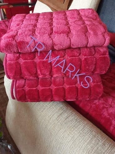 Ne klizajuci plisani flekeri. Idealni za odrzavanje. Set sadrzi tri