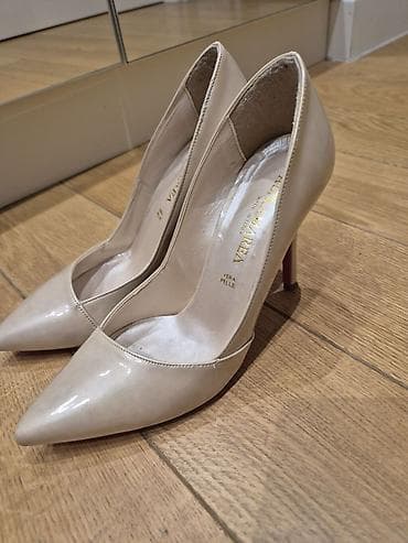 sanel patike zenske: Elegantne ženske salonke od prirodne kože, brend Altramarea — 5