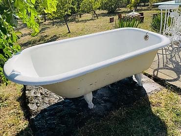 Retro tučana kada sa nogicama stilska visina 58 cm širina 77 cm