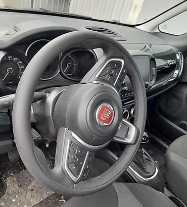 multimedija sa navigacijom cena: VOLAN NOV IZ ORIGINALA ZA FIAT 500L | volan kao sa slike, samo nov — 1