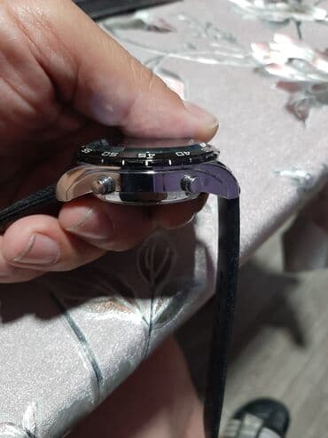 satovi telefoni: Sat Werde original ispravan sat je ocuvan kao nov stanje se vidi i na — 5