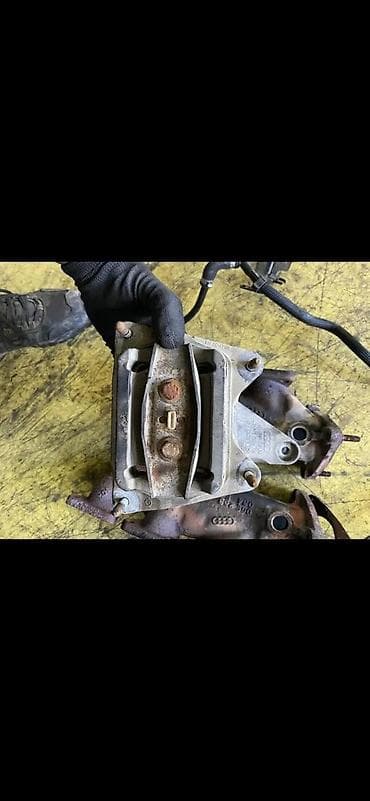 car odzaci: AUDI A6 C6 3.2 FSI NOSAC MENJACA 4F0399115AG | Audi vagen delovi — 4