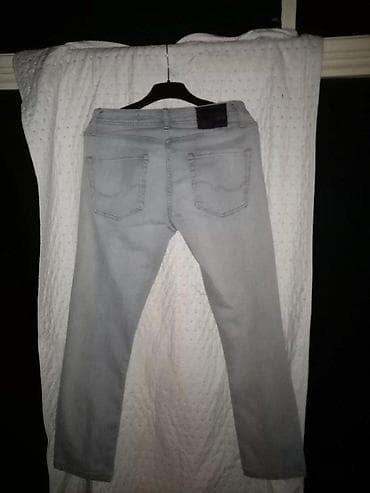 Farmerke, bоја - Siva