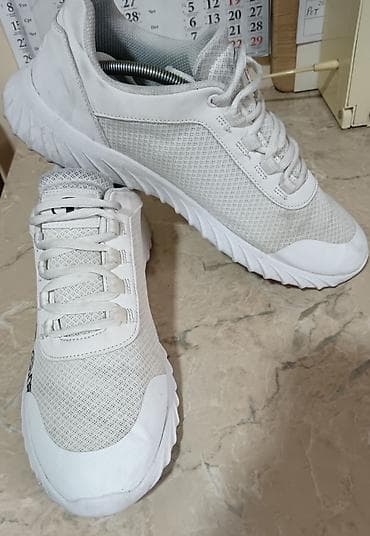 nike patike za odbojku: Tom Tailor muške patike – bele - Model: niskoprofilne patike sa — 2