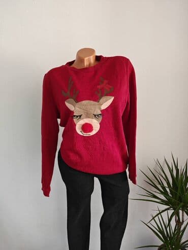 kratke haljine za 18. rodjendan: Novogodišnji duks Veličina M Za sve informacije i porudžbine DM 🛍 — 1