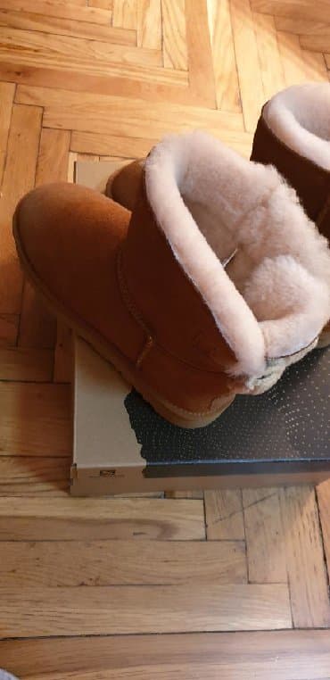 new yorker ugg: Ugg čizme, bоја - Braon, 40.5 — 1
