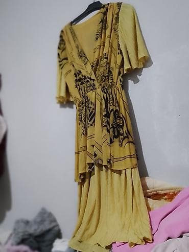 bershka odeca: Haljina XL sa elastinom - Model: midi/duža haljina sa preklopljenim — 3
