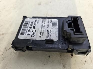 dvd player sa ekranom: KONTAKT BRAVA ZA RENAULT SCENIC OD 1998. DO 2003. GOD. | kontakt — 4