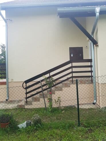 Donji delovi trenerke: 85 kv. m, 2 sobe — 3