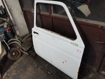 sema osiguraca reno clio 3: Dodatni opis Vrata desna Lada 21213,21214 Niva br.4. U beloj boji — 4