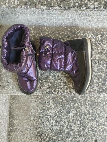 laptop igracka za devojcice: Boots, Size - 35 — 1