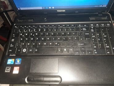 a1 prenosivi internet: Intel Core i3, 15.6 " — 2