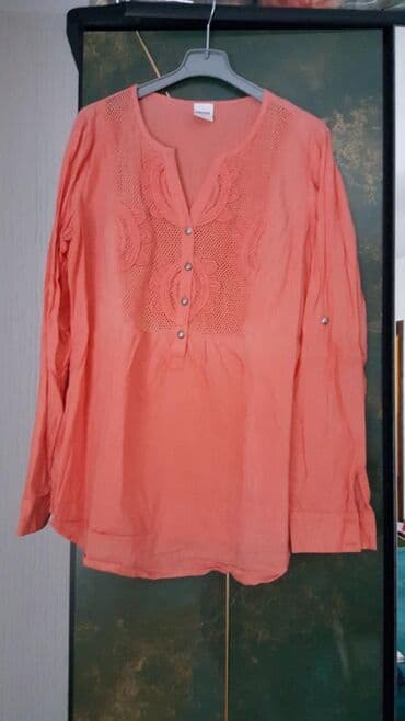Women's Clothing: Bluzica vel L — 1
