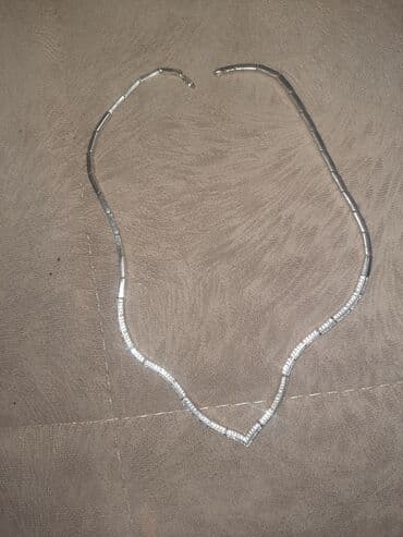 srebrni prsten sa zelenim kamenom: Srebrna ogrlica sa cirkonima. puno srebro. uzivo jos vise sija,kao — 2