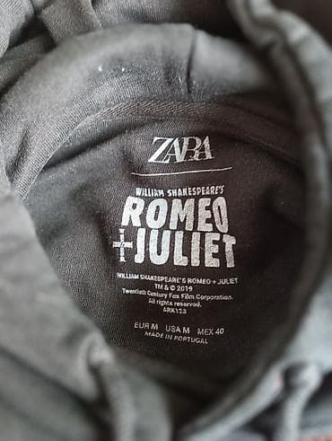 Coats and trench coats: ZARA dukserica sa kapuljačom – kolekcija “William Shakespeare’s ROMEO — 4